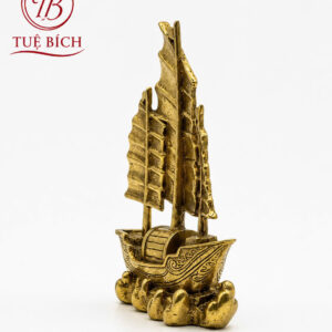Thuyền Buồm Phong Thuỷ