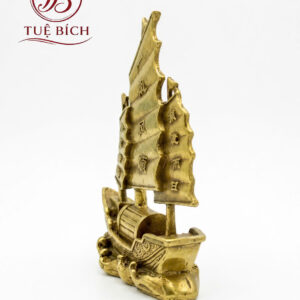 Thuyền Buồm Phong Thủy